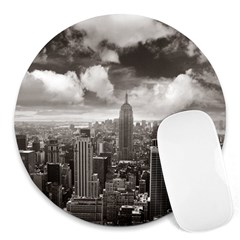 New York, Usa 8  Mouse Pad (round) by artposters