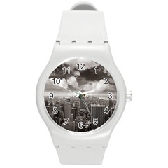 New York, Usa Round Plastic Sport Watch Medium by artposters