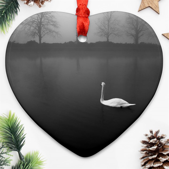 swan Ceramic Ornament (Heart)