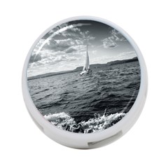 Sailing Twin-sided 4 Port Usb Hub (round) by artposters