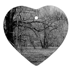 Black And White Forest Ceramic Ornament (heart)