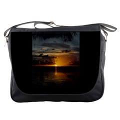 Sunset Messenger Bag by Meabonart