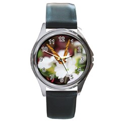 Butterfly 159 Round Metal Watch (silver Rim)