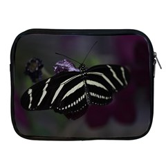 Butterfly 059 001 Apple Ipad 2/3/4 Zipper Case by pictureperfectphotography