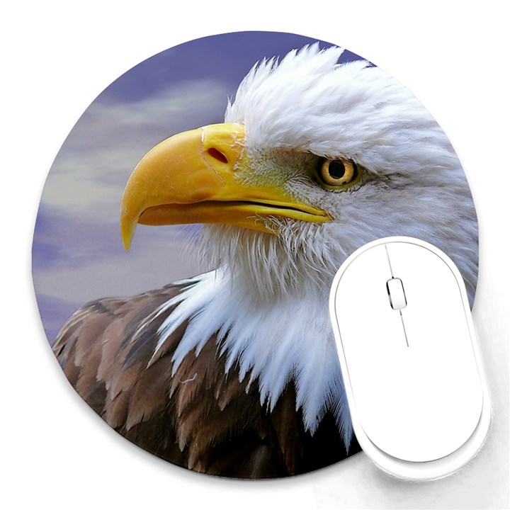 Bald Eagle 8  Mouse Pad (Round)