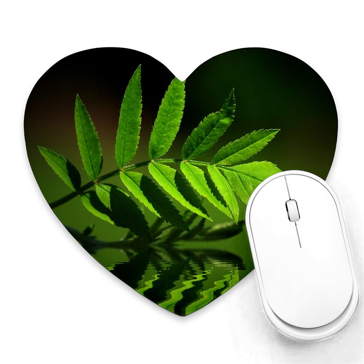 Leaf Mouse Pad (Heart)