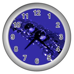 Waterdrops Wall Clock (silver) by Siebenhuehner