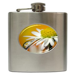 Daisy With Drops Hip Flask by Siebenhuehner