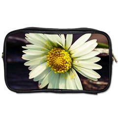 Daisy Travel Toiletry Bag (one Side) by Siebenhuehner