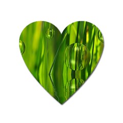 Green Bubbles  Magnet (heart)