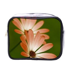 Osterspermum Mini Travel Toiletry Bag (one Side) by Siebenhuehner