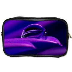 Waterdrop Travel Toiletry Bag (one Side) by Siebenhuehner