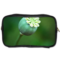 Poppy Capsules Travel Toiletry Bag (one Side) by Siebenhuehner