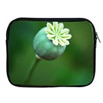 Poppy Capsules Apple iPad 2/3/4 Zipper Case Front