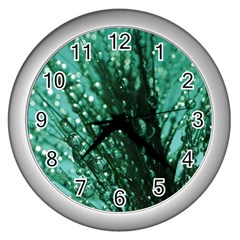 Waterdrops Wall Clock (silver) by Siebenhuehner