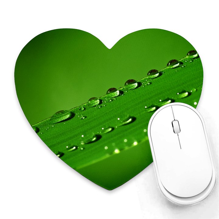 Waterdrops Mouse Pad (Heart)