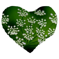 Queen Anne s Lace 19  Premium Heart Shape Cushion by Siebenhuehner