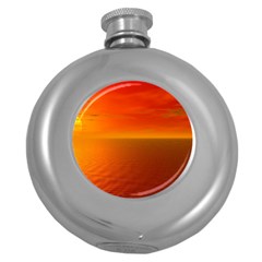 Sunset Hip Flask (round) by Siebenhuehner