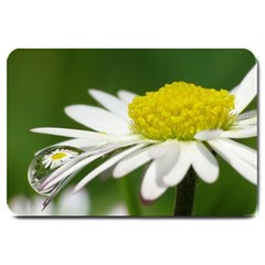 Daisy With Drops Large Door Mat by Siebenhuehner