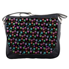 Happy Owls Messenger Bag by Ancello