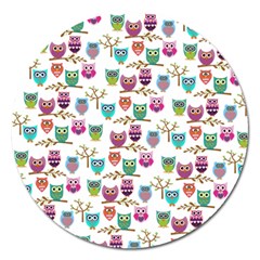 Happy Owls Magnet 5  (round)