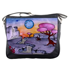 Elsewhere Messenger Bag