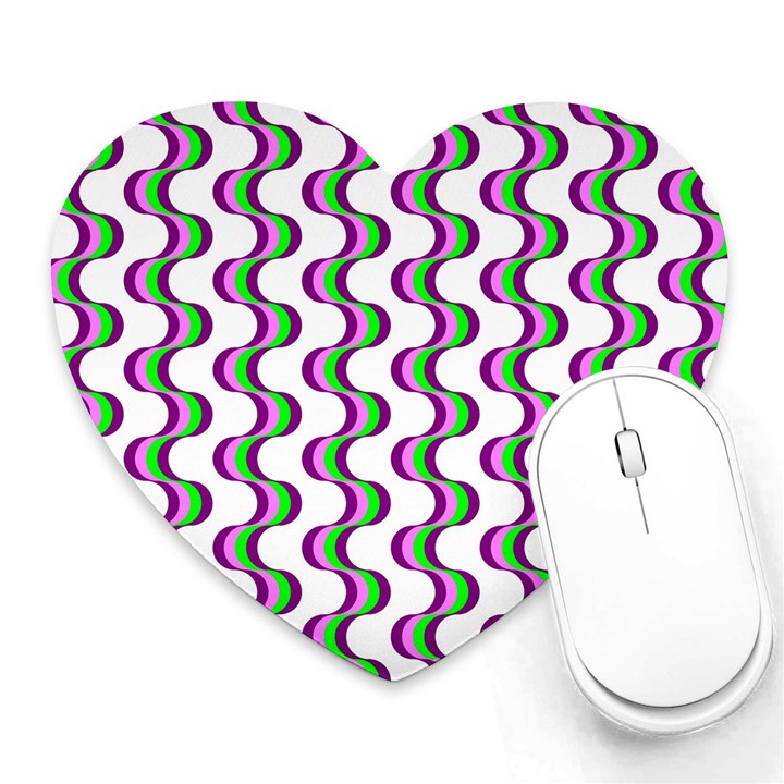 Retro Mouse Pad (Heart)