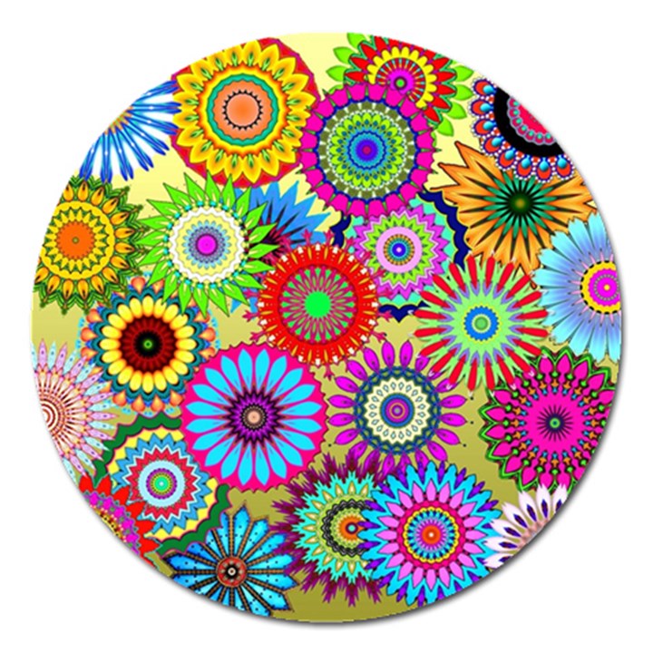 Psychedelic Flowers Magnet 5  (Round)