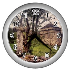 Toulongergues2 Wall Clock (silver) by marceau