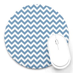 Blue And White Zigzag 8  Mouse Pad (round) by Zandiepants