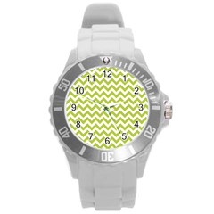 Spring Green And White Zigzag Pattern Plastic Sport Watch (large)