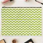 Spring Green And White Zigzag Pattern Cosmetic Bag (XXXL) Front