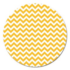 Sunny Yellow And White Zigzag Pattern Magnet 5  (round) by Zandiepants