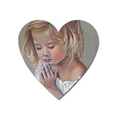 Prayinggirl Magnet (heart)