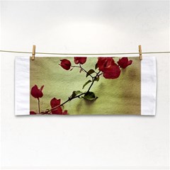 Santa Rita Flower Hand Towel