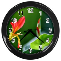 Lily 1 Wall Clock (black)