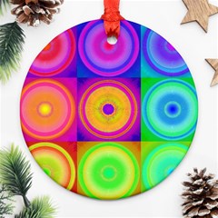 Retro Circles Round Ornament