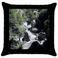 Yosemite National Park Throw Pillow Case (black)