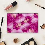 Beauty Pink Abstract Design Cosmetic Bag (Medium) Front