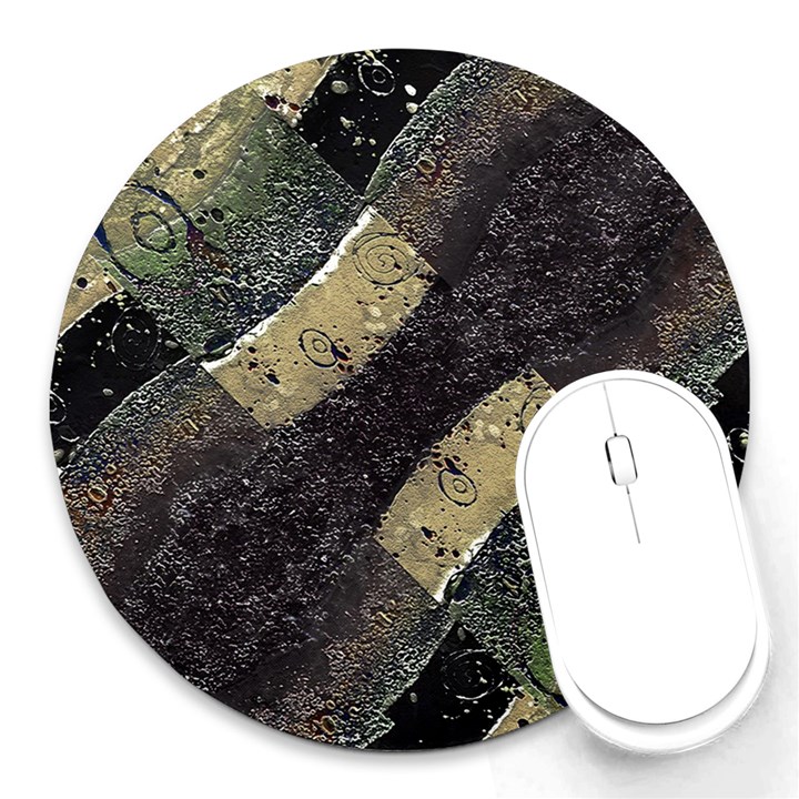 Geometric Abstract Grunge Prints in Cold Tones 8  Mouse Pad (Round)