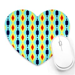 Yellow chains pattern Heart Mousepad