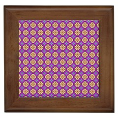 Purple Decorative Quatrefoil Framed Ceramic Tile