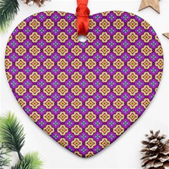 Purple Decorative Quatrefoil Heart Ornament