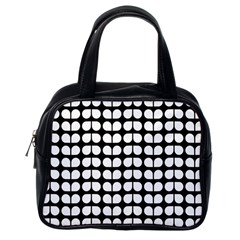 Black And White Leaf Pattern Classic Handbag (one Side) by GardenOfOphir