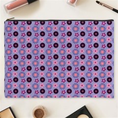 Cute Floral Pattern Cosmetic Bag (xxxl)