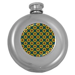 Cute Pretty Elegant Pattern Hip Flask (round)