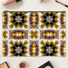 Cute Pretty Elegant Pattern Cosmetic Bag (xxxl)