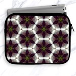 Cute Pretty Elegant Pattern Apple iPad Zippered Sleeve Front