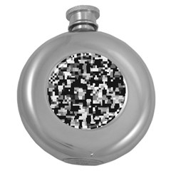 Background Noise In Black & White Hip Flask (round)