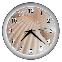 Sunny White Seashells Wall Clock (silver)